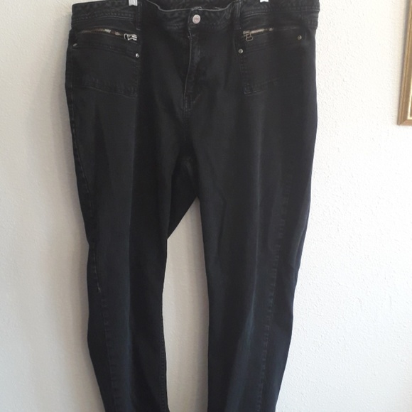 Lane Bryant Denim - Lane Bryant Taper Leg Pocket Zipper Detail Black Wash Jeans